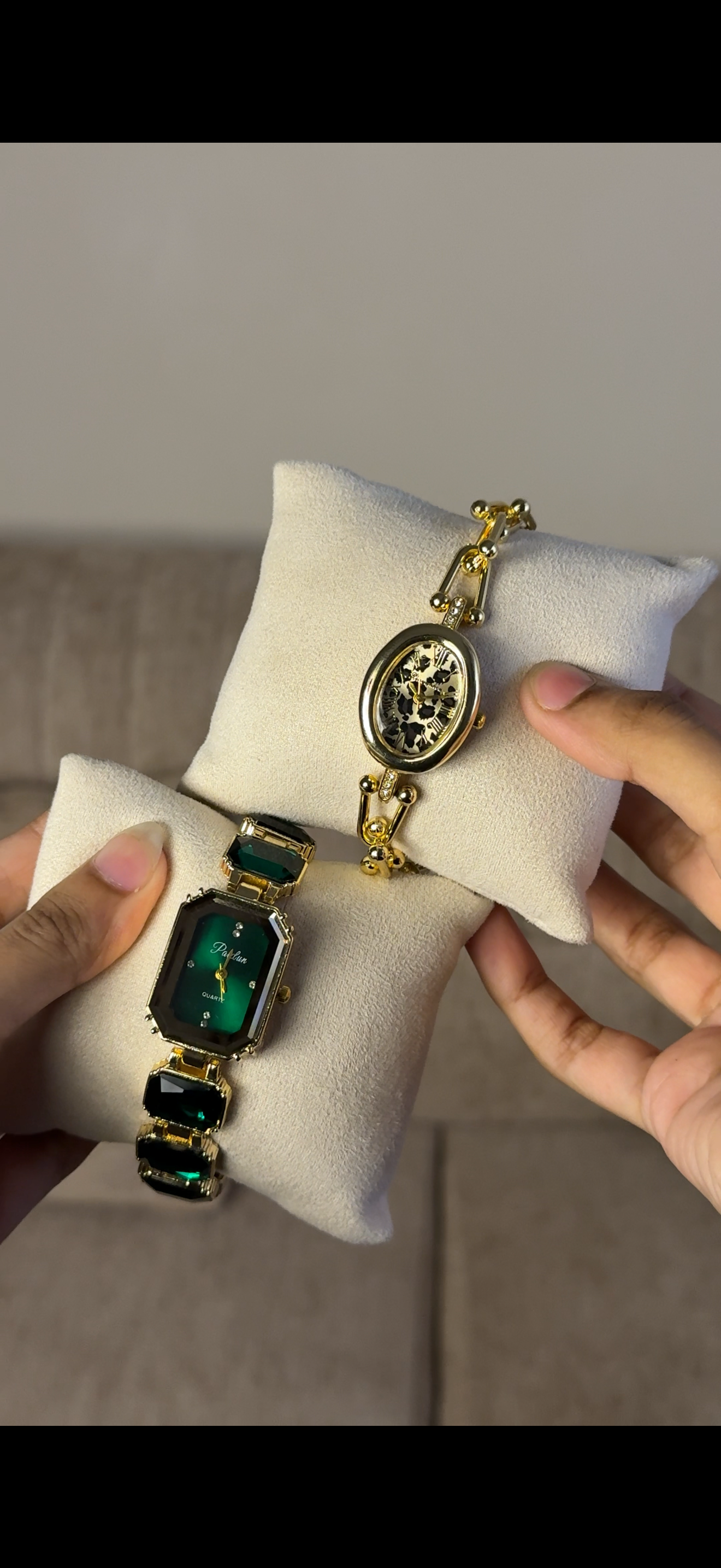 Green Emerald Cut + Get 1 Cartier belt watch (70% off)