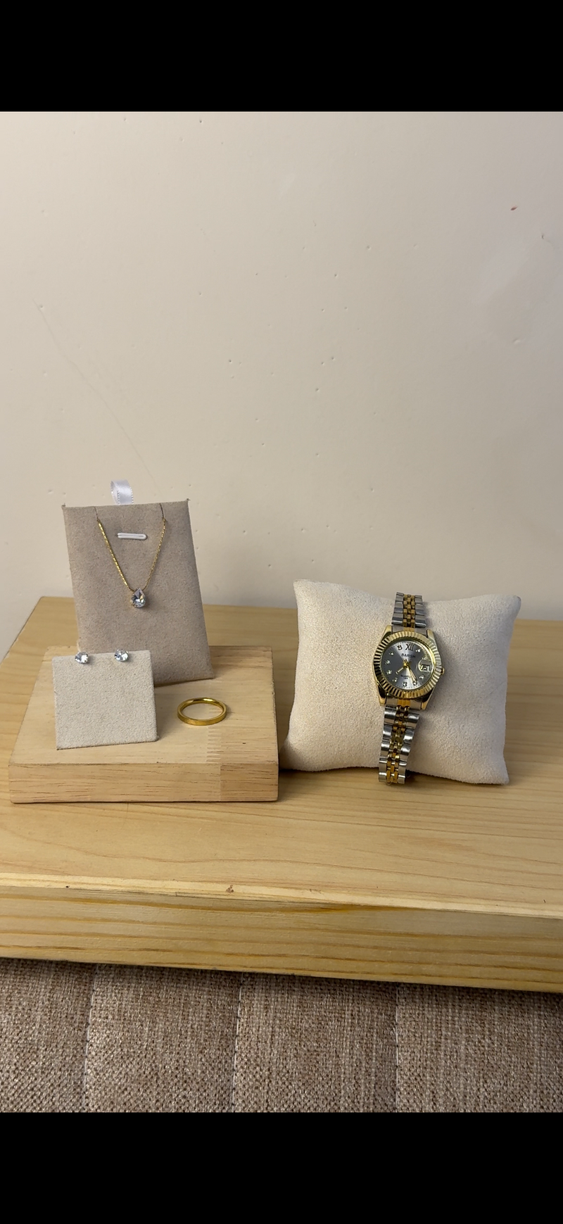 Barsh mixed noodle + Watch  Necklace  + Earing + Mystery Ring (Free)