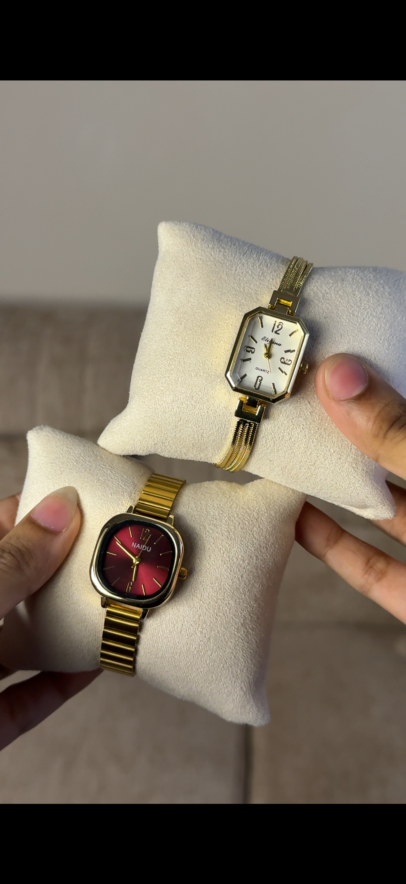 Naidu  red dial + Get 1 cartier belt watch (70% off)