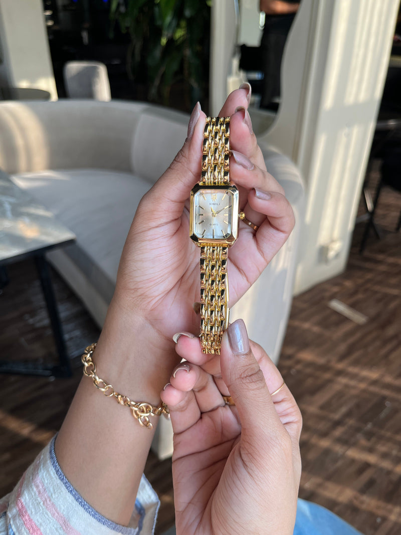 (Ximili combo)Buy 1 Watch ⌚
Get 2 Jewellery FREE 💍🍀
(Ring + Clover Bracelet