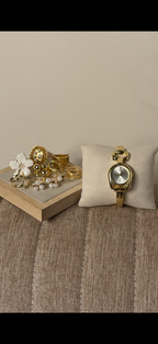 Vintage ✨ Golden + ৫টি hibiscus & Pearl Ring set free পান