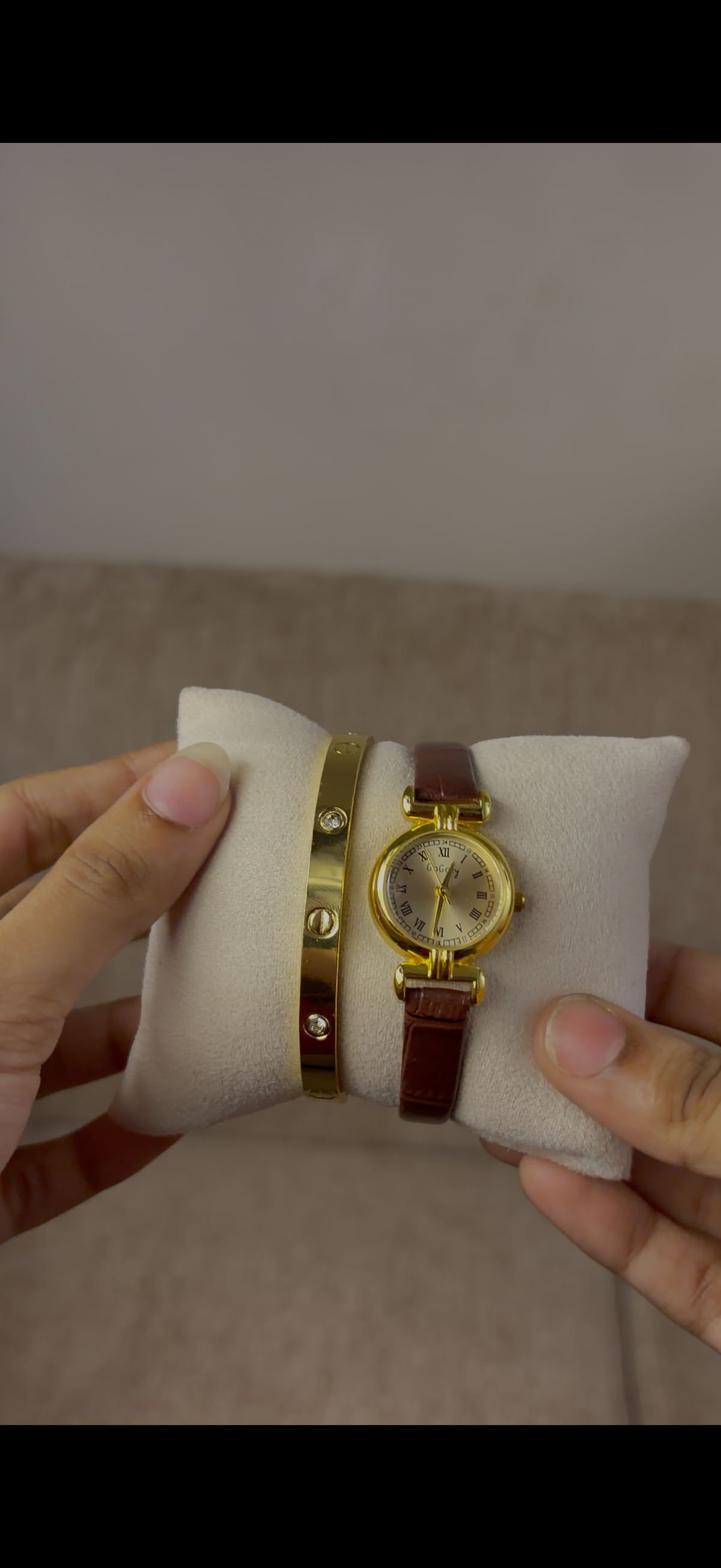 Gogoey round brown belt watch + Cartier love bracelet free