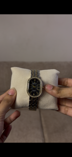 Grealy oval black ( gold &silver mix) 908