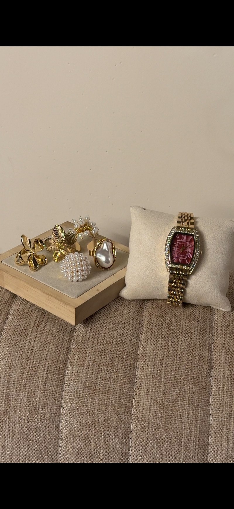 Grealy Maroon + ৫টি hibiscus & Pearl Ring set free পান