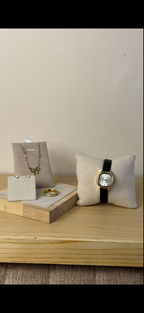 Doukou haxagon belt Watch + Necklace (Free) + Earing (Free) + Mystery Ring (Free)
