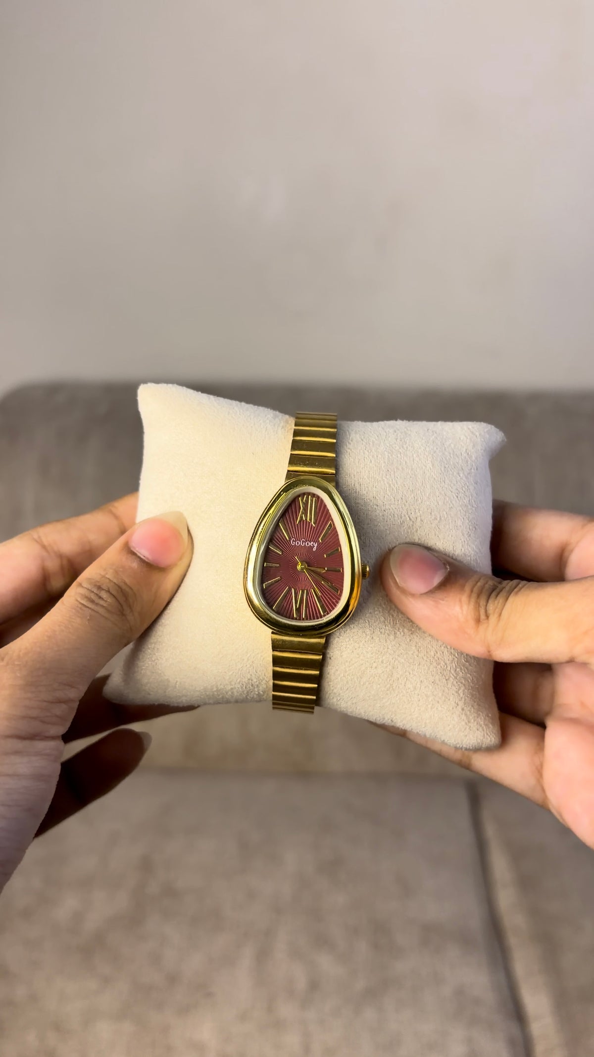 Gogoey Snakehead Maroon DIal