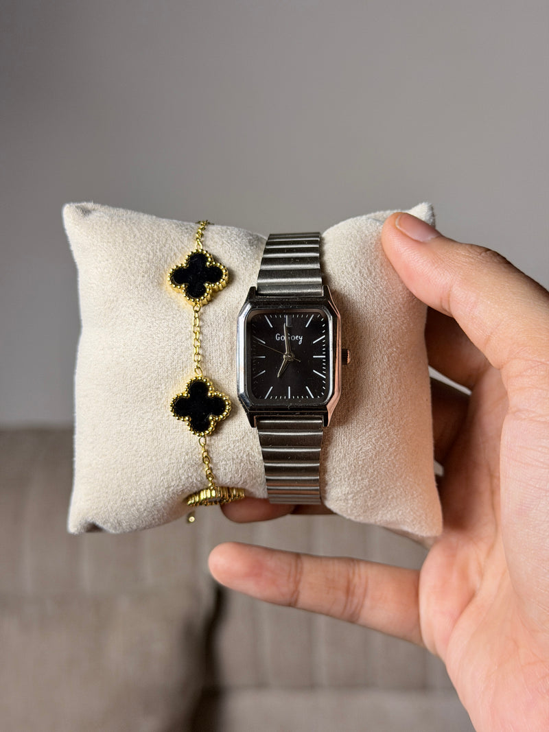 Gogoey black + Clover Bracelet (Free)+ Mystery Ring (Free)