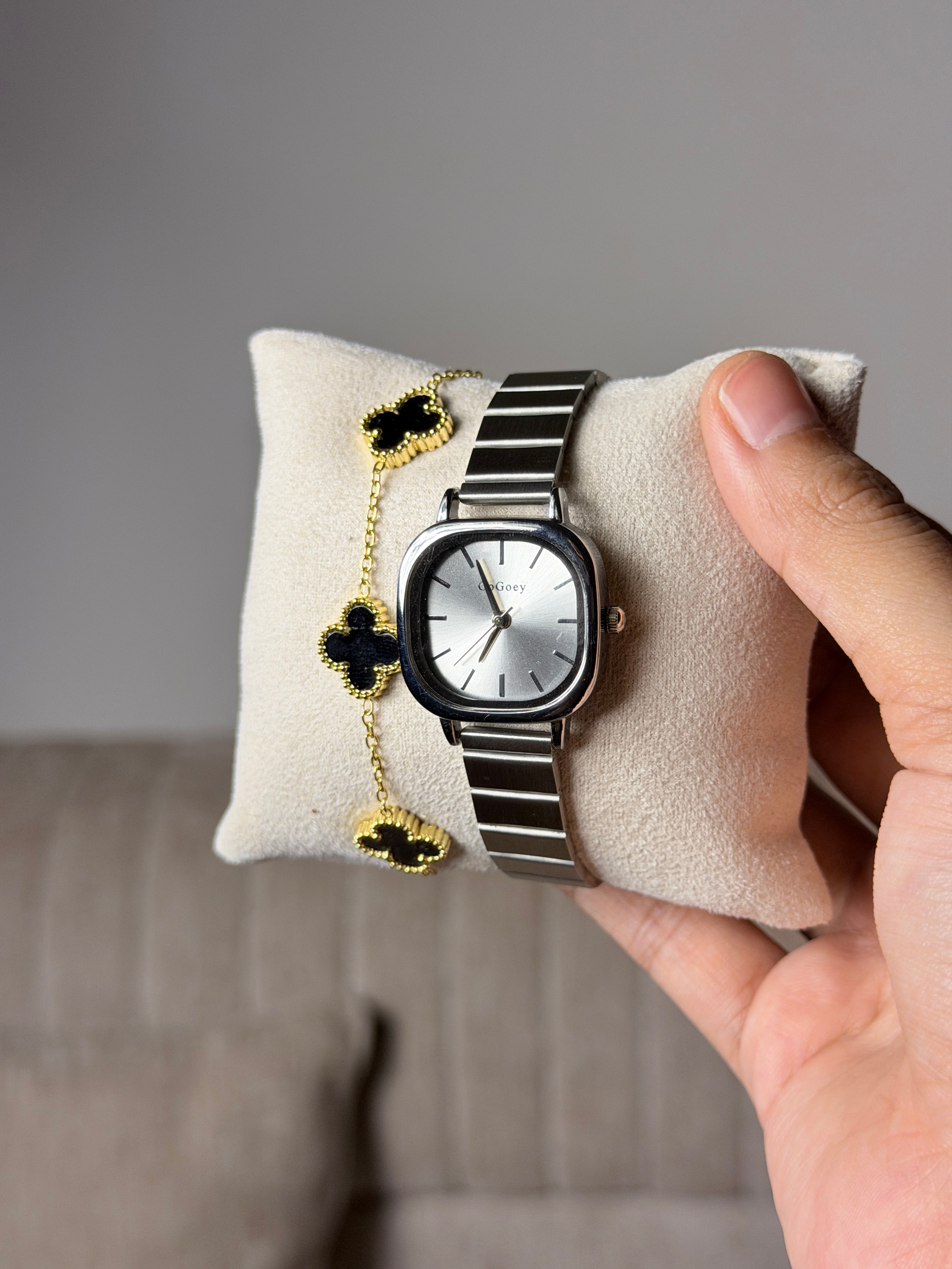 Gogoey silver square + Clover Bracelet (Free)+ Mystery Ring (Free)