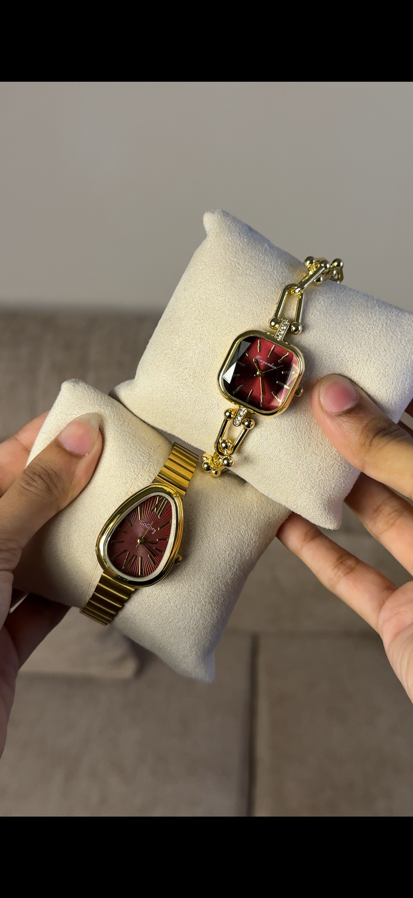 Maroon snakehead + get 1 Cartier belt watch (70% off)