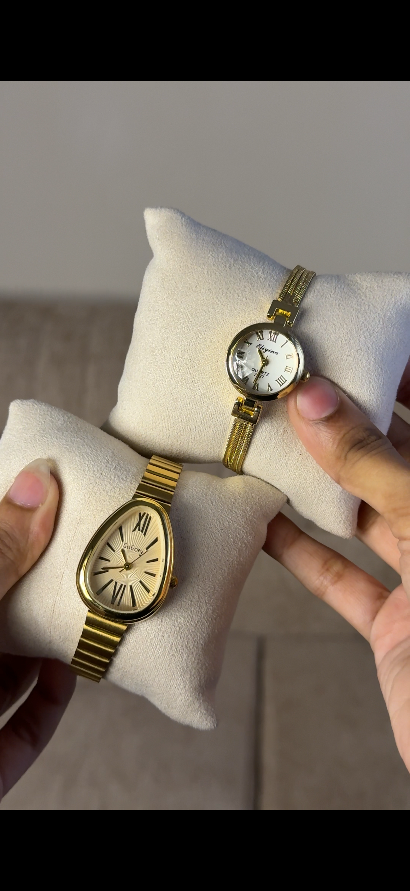 Golden snakehead + get 1 Cartier belt watch (70% off)