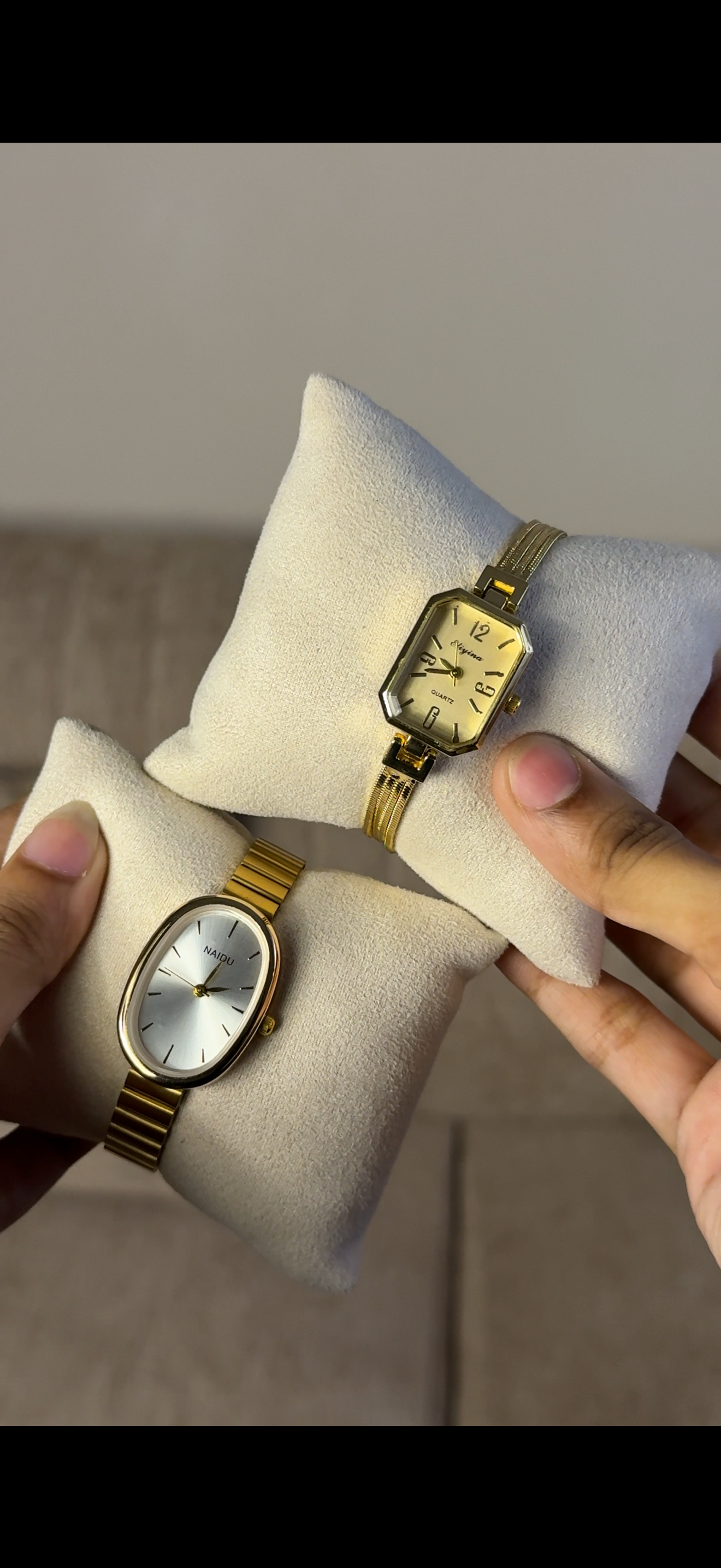 Naidu oval + Get 1 Cartier belt watch (70% off)