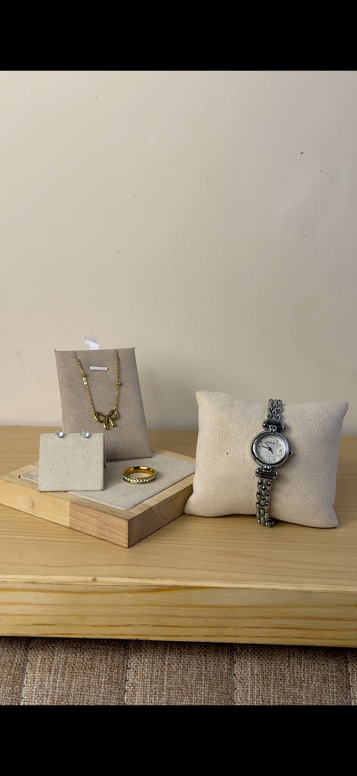 Doukou silver vintage Watch  +Necklace  + Earing + Mystery Ring (Free)