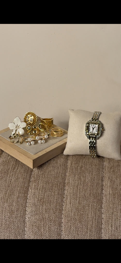 Eliyanaaa gold &silver+ ৫টি hibiscus & Pearl Ring set free পান