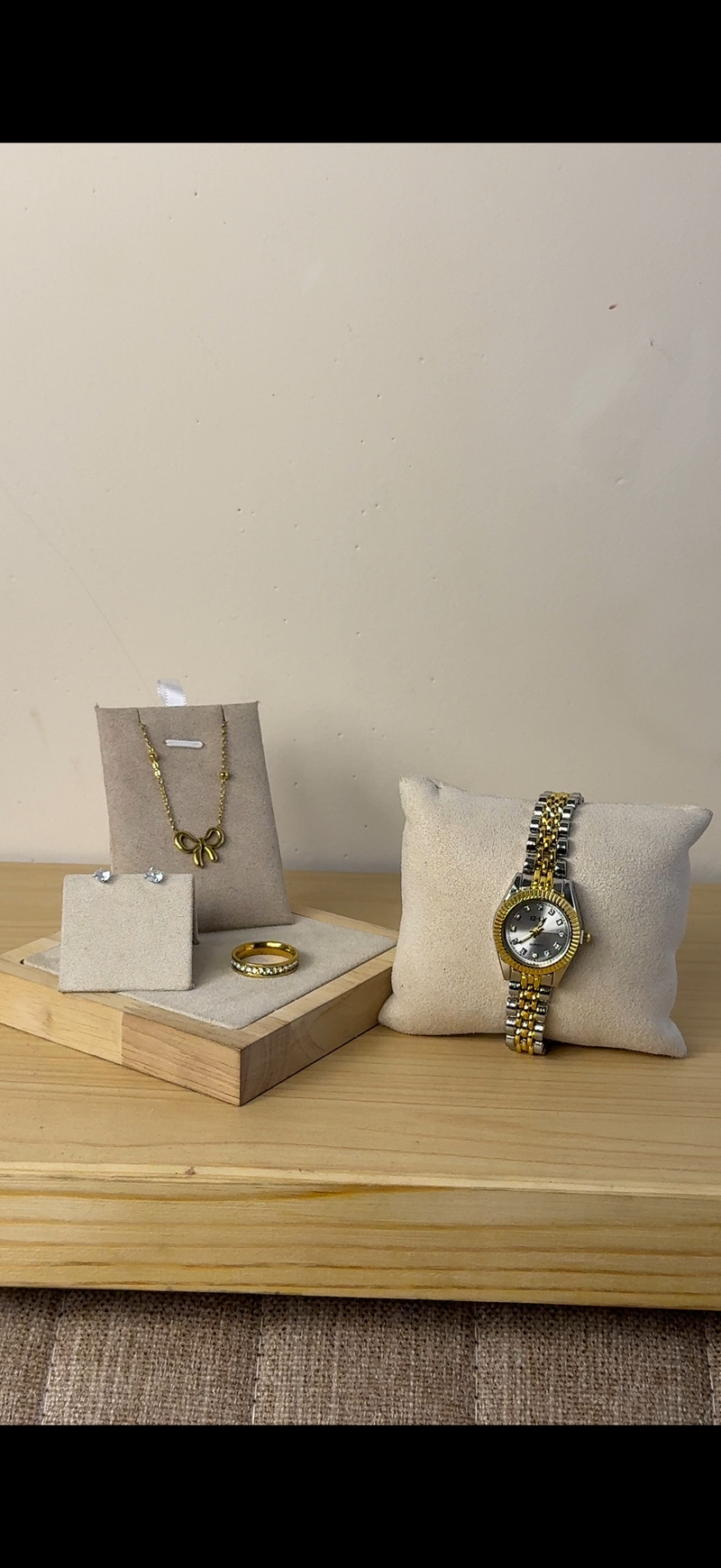 Barsh mixed noodle + Watch  Necklace  + Earing + Mystery Ring (Free)