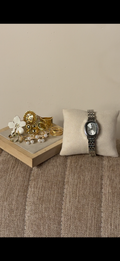 Watch + ৮টি pearl muse ring set free পান