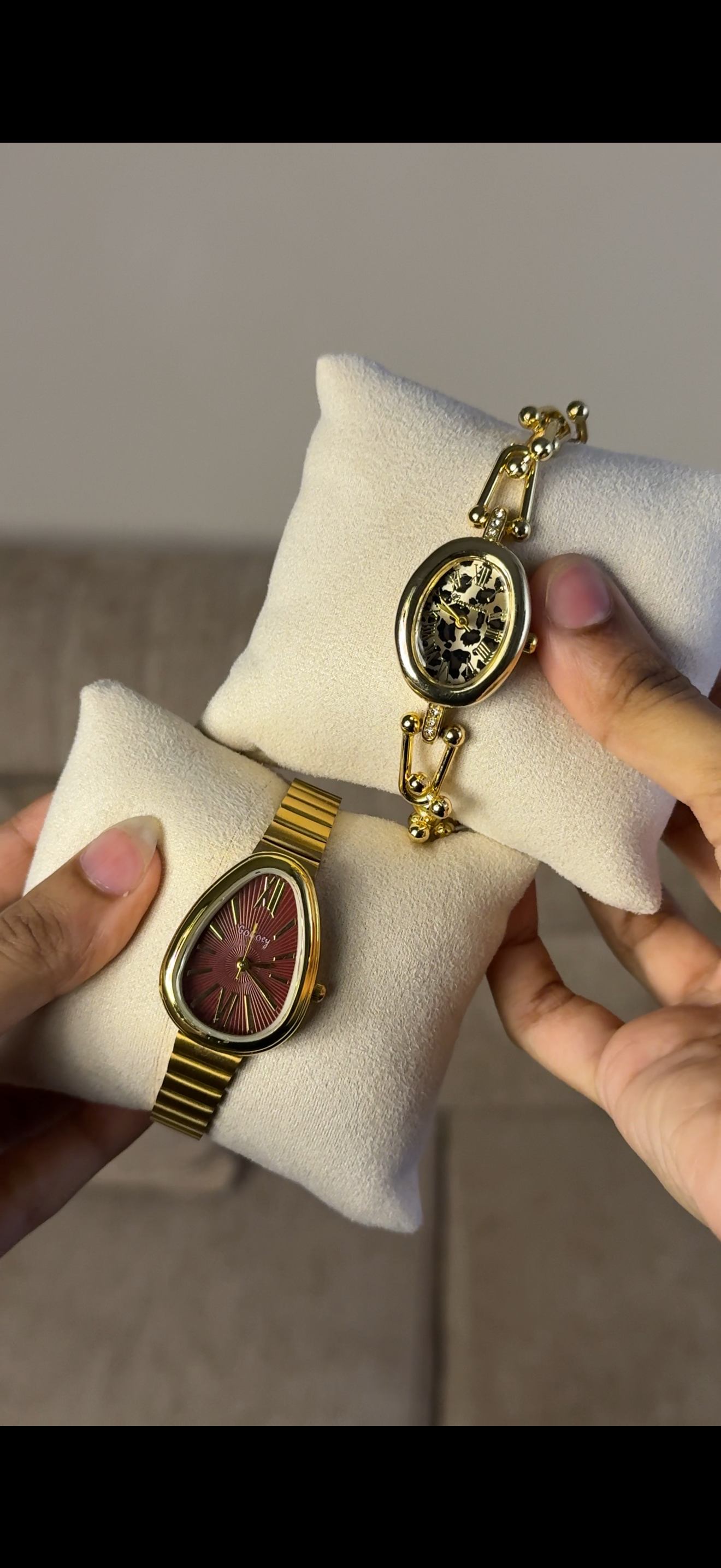 Maroon snakehead + get 1 Cartier belt watch (70% off)