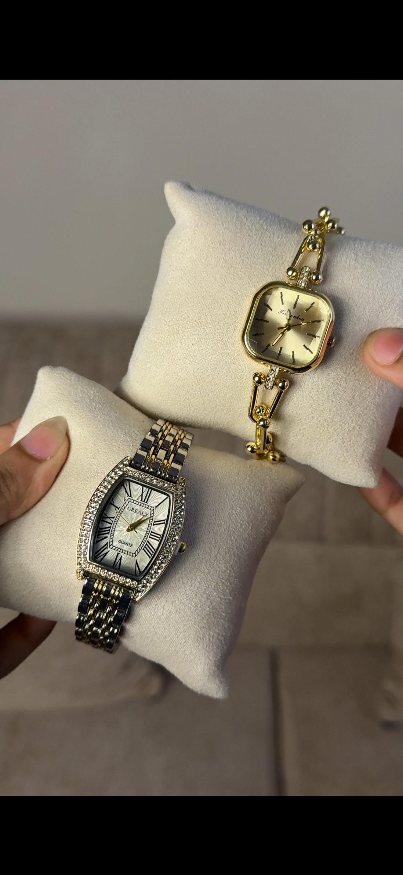 Grealy Gold Silver + Get 1 Watch (70% Off)