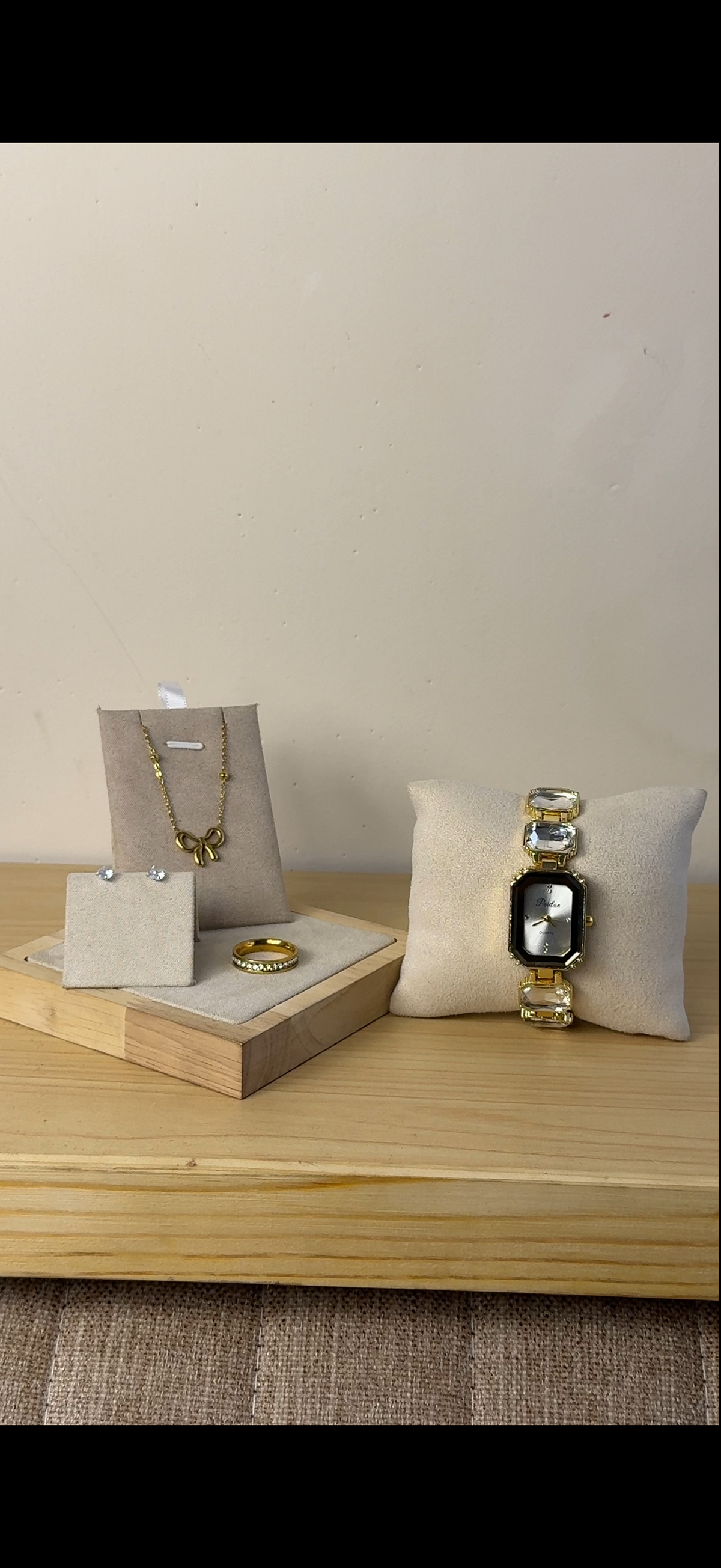 Emerald Cut+ Necklace (Free) + Earing (Free) + Mystery Ring (Free)