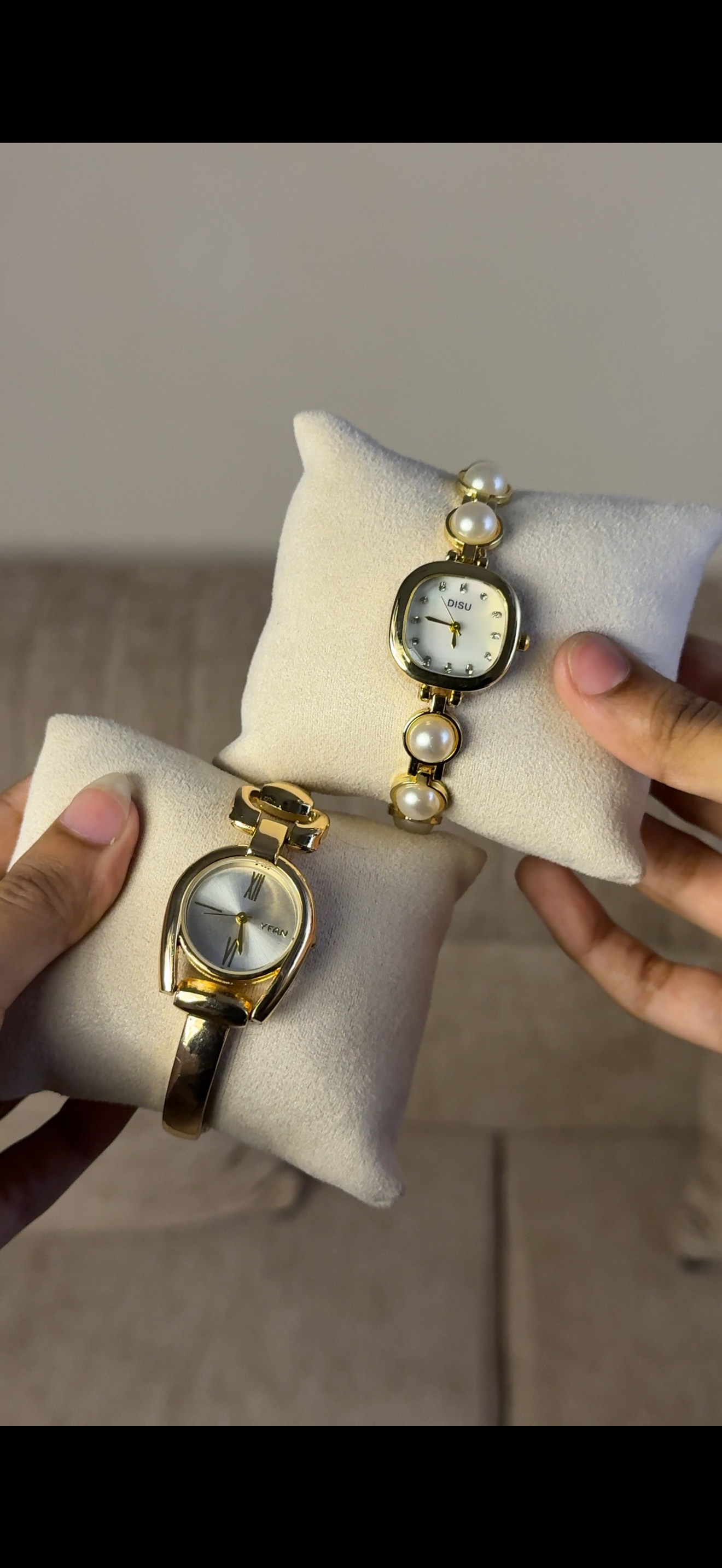 Vintage ✨ Golden + Get 1 Watch (70% Off)