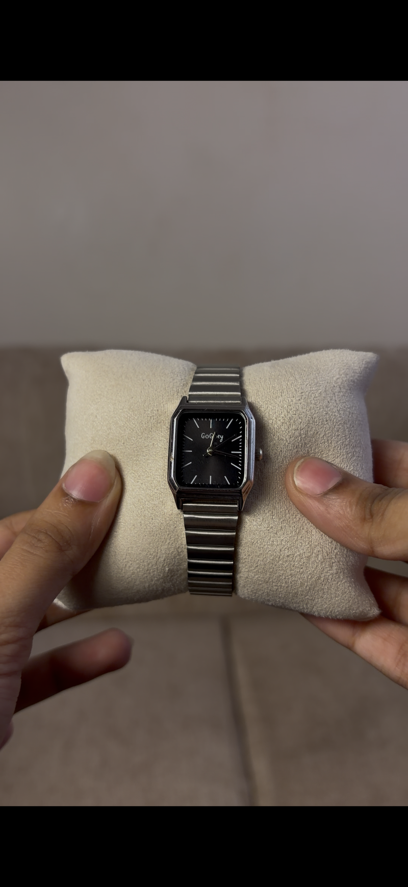 Gogoey black dial