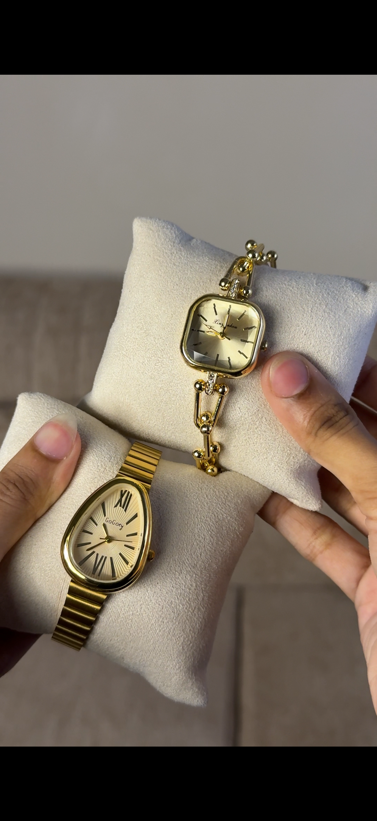 Golden snakehead + get 1 Cartier belt watch (70% off)