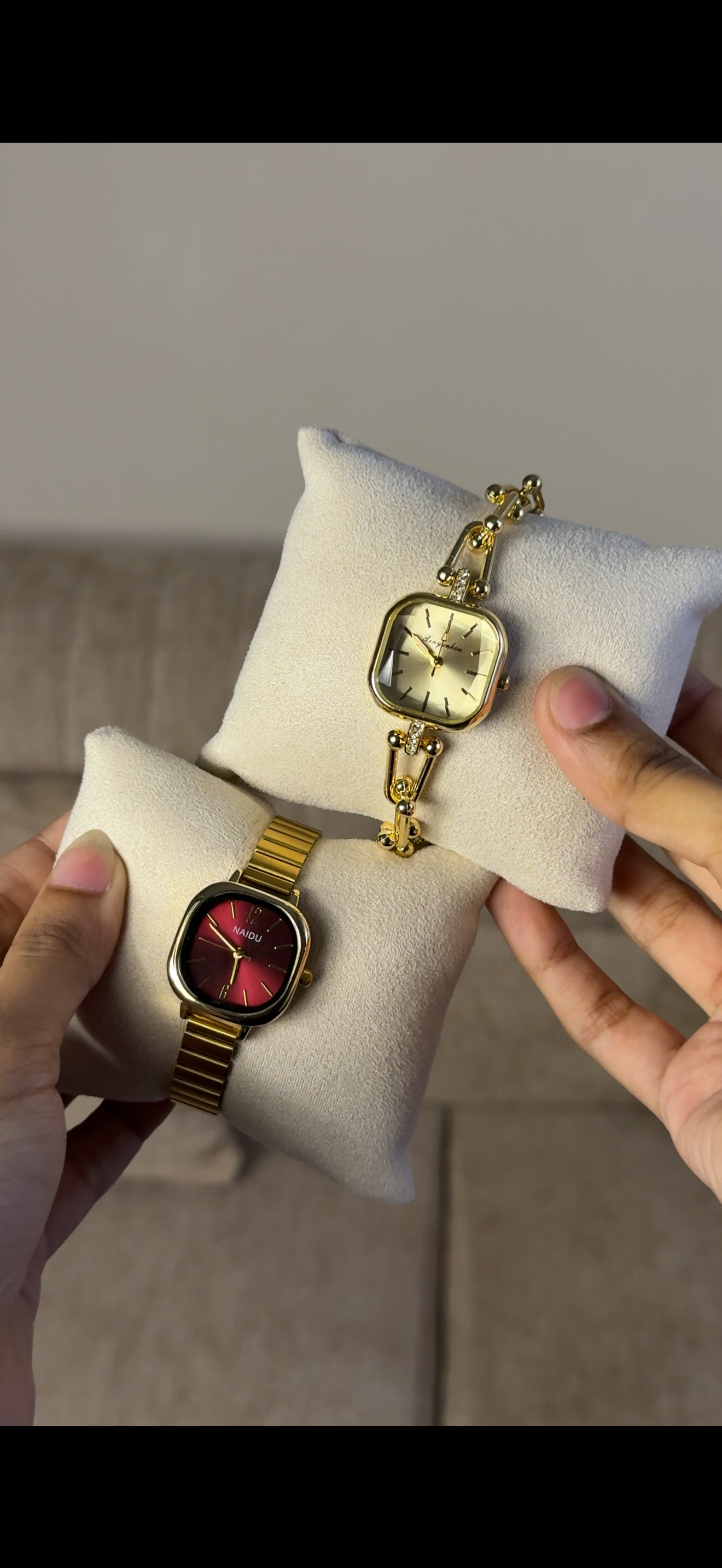 Naidu  red dial + Get 1 cartier belt watch (70% off)