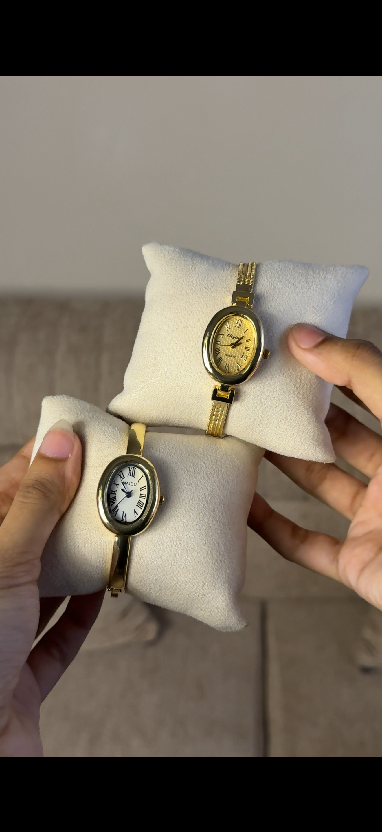 Naidu cuff Watch + Get 1 Cartier belt watch (70% off)