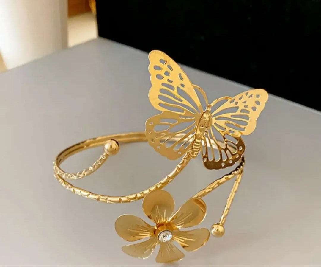Fly&flower