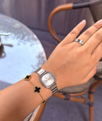 (Gogoey silver square combo) Buy 1 Watch ⌚
Get 2 Jewellery FREE 💍🍀
(Ring + Clover Bracelet)