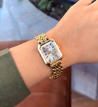 (Ximili combo)Buy 1 Watch ⌚
Get 2 Jewellery FREE 💍🍀
(Ring + Clover Bracelet