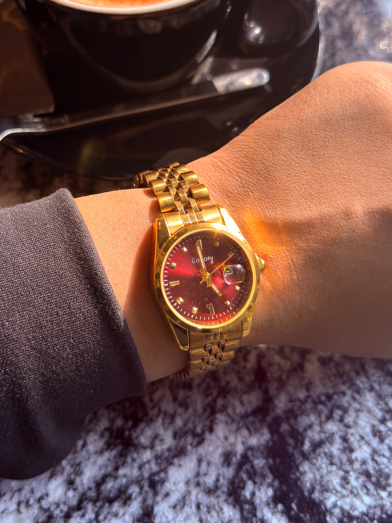 Gogey Queno Maroon + Clover Bracelet (Free)+ Mystery Ring(Free)