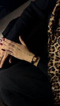 Gogoey Strap Black + Solitaire Stone Handchain Combo