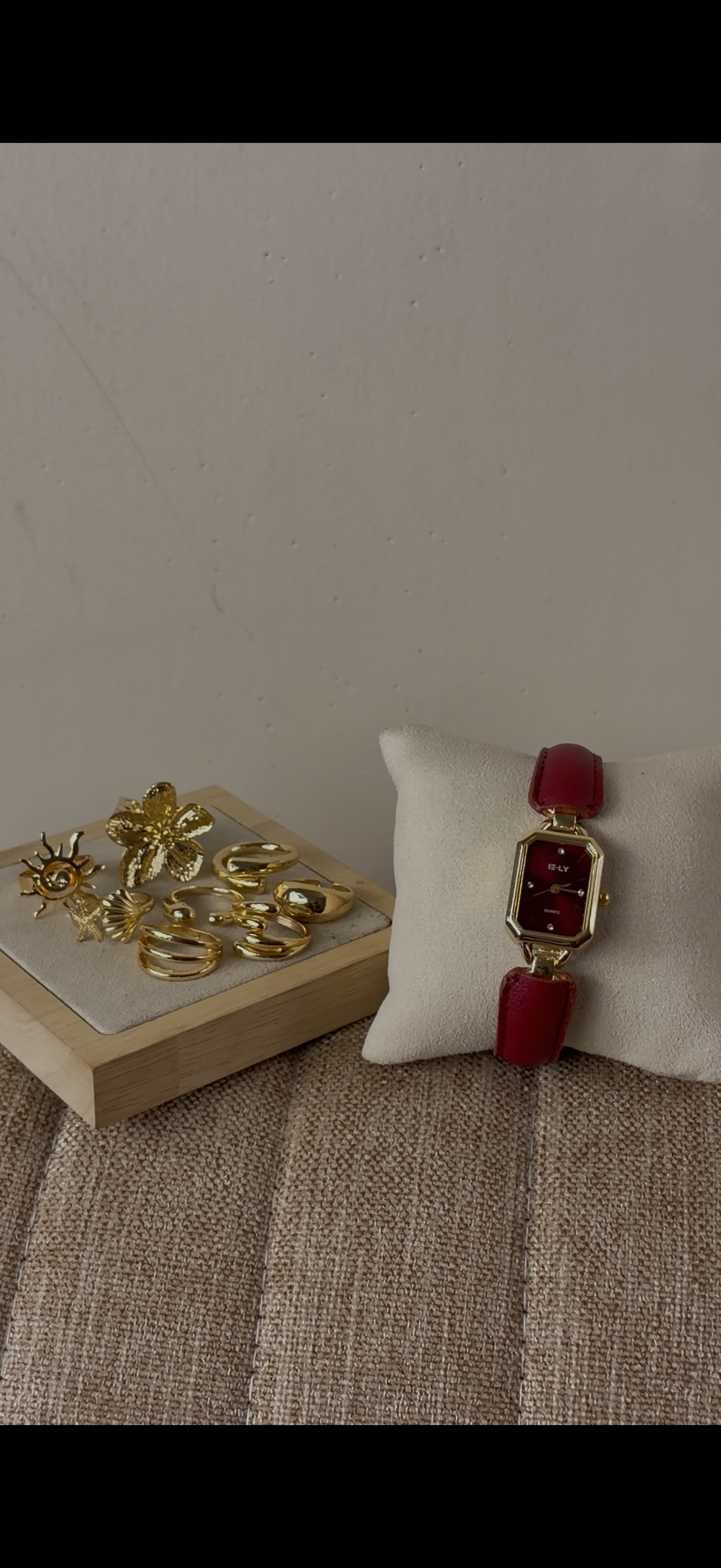 Iely burguny Watch + ring set free