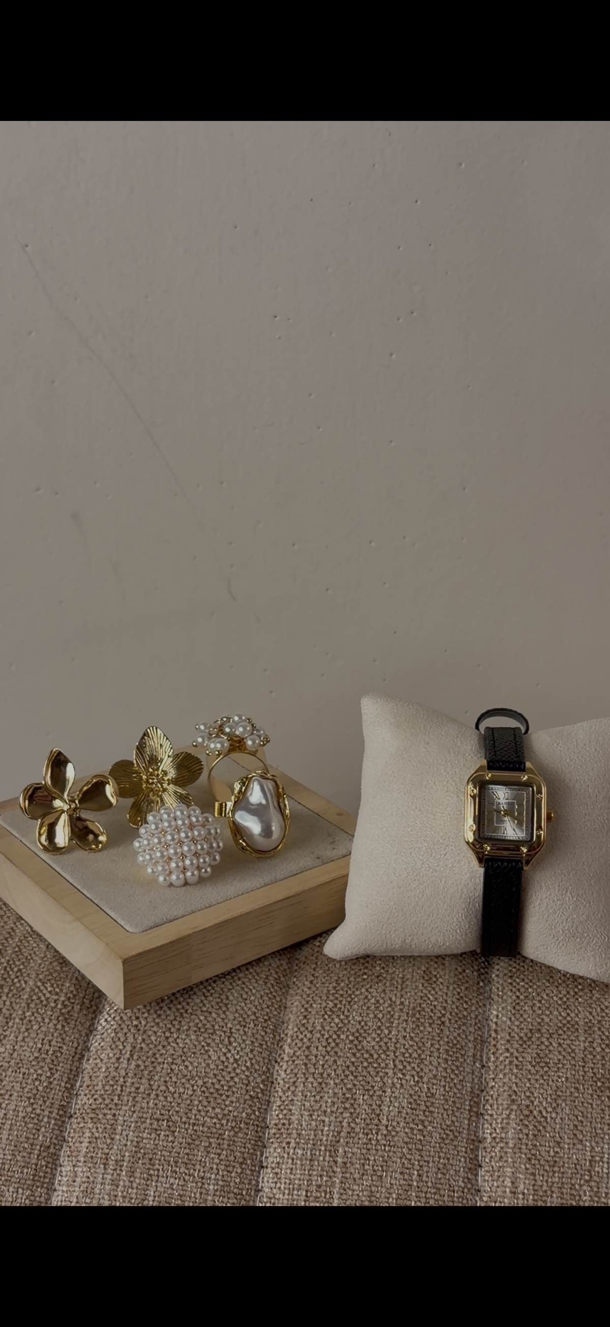Watch + ring set free