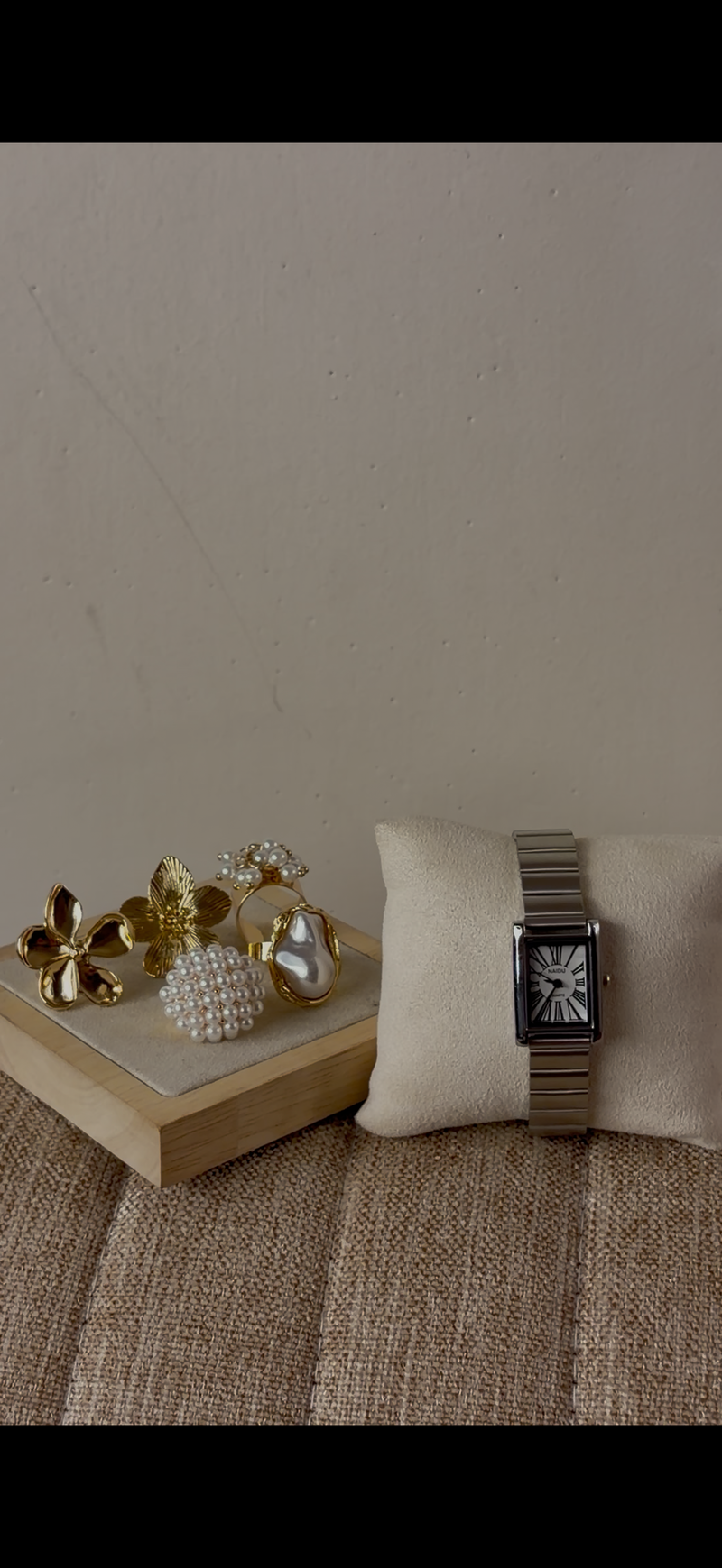 Watch + ring set free
