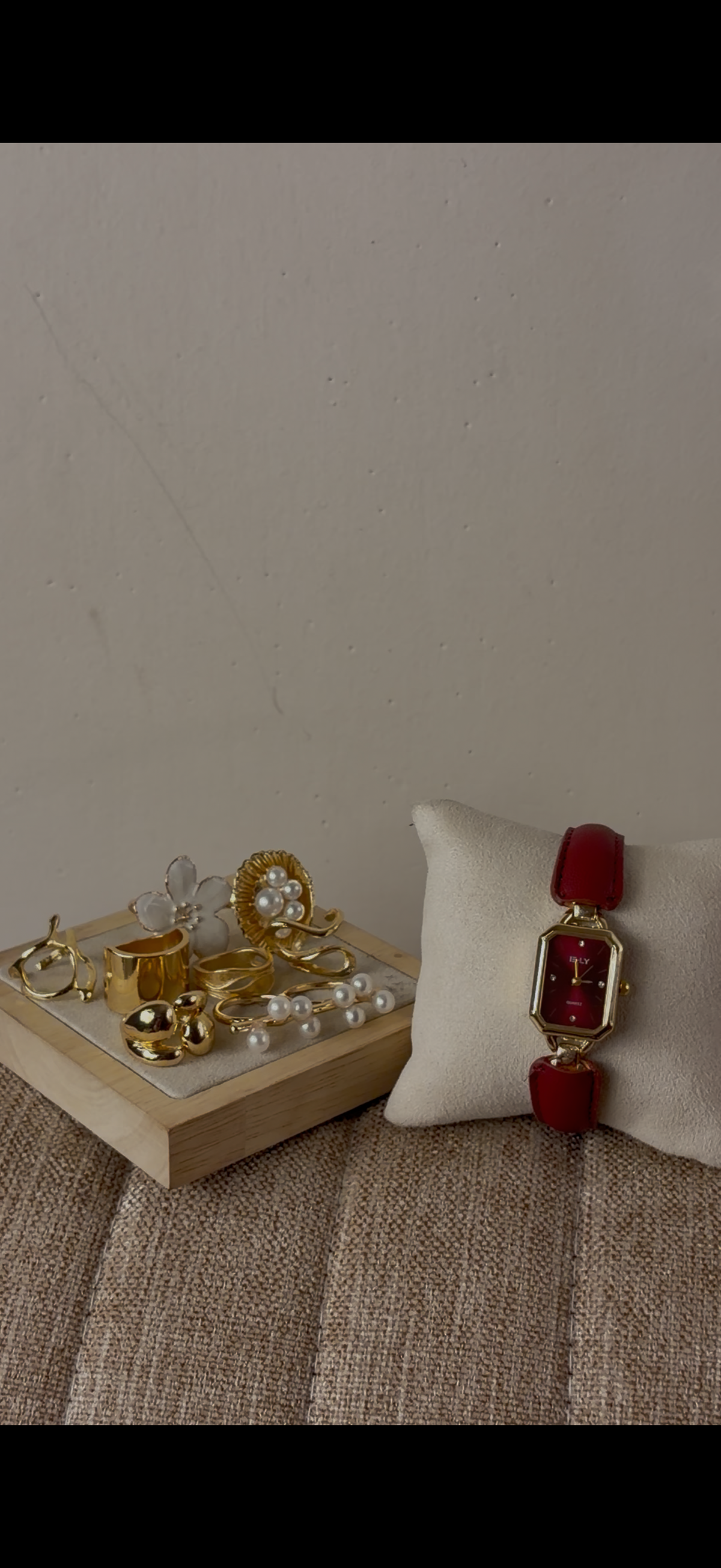 Iely burguny Watch + ring set free