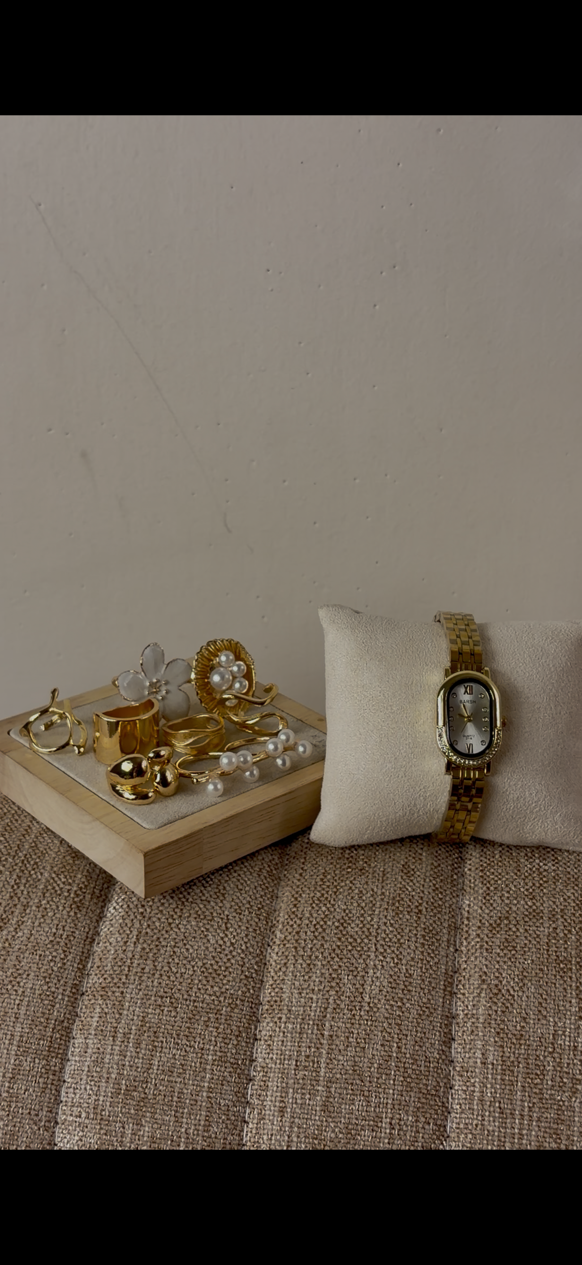Barsh oval gold Watch + ring set free