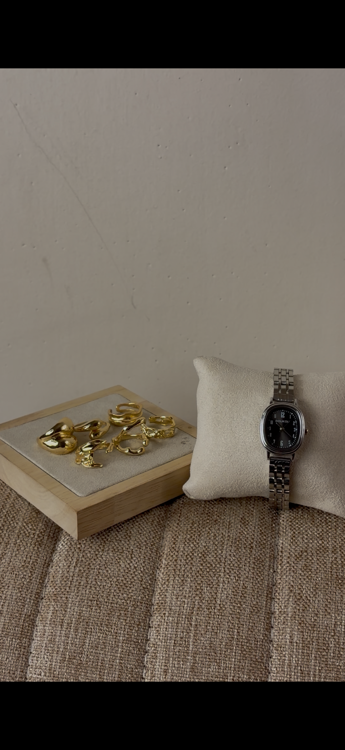 Doukou black dial Watch + ring set free