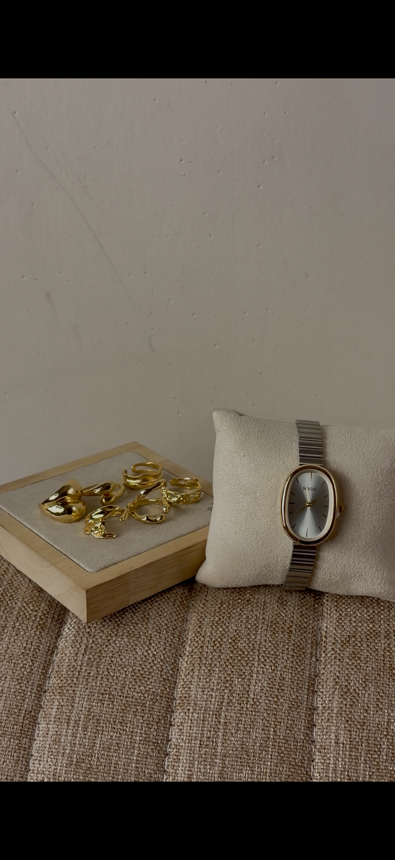 Naidu silver oval Watch + ring set free