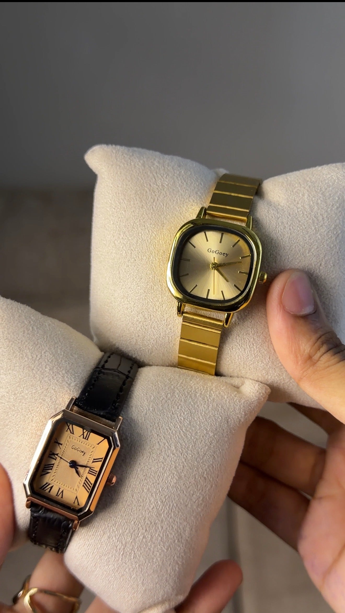 Gogoey Square + Clover Bracelet (Free)+ Mystery Ring (Free)