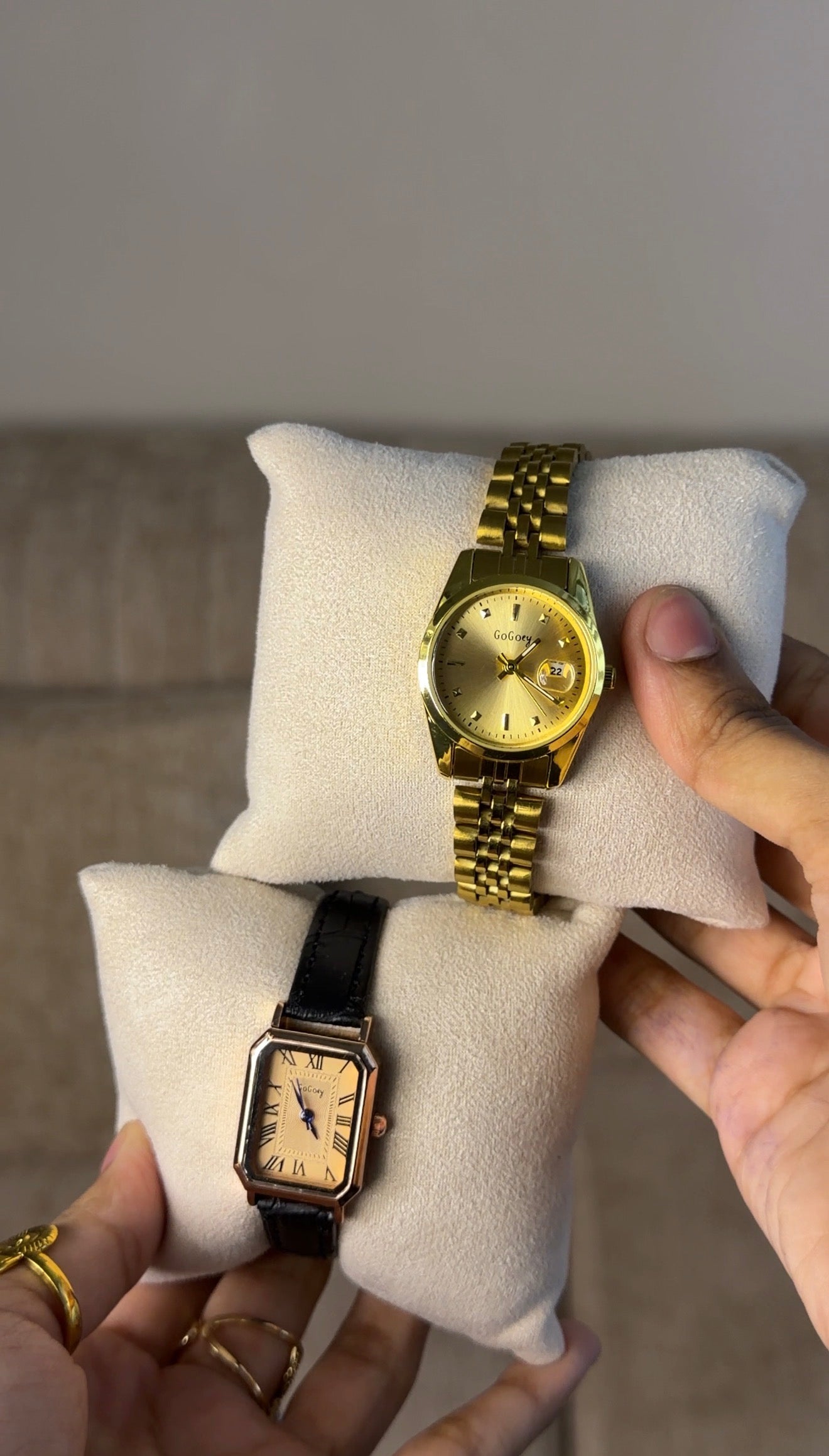 Gogey Queno Gold  + + Cartier Nail Bracelet (Free)
