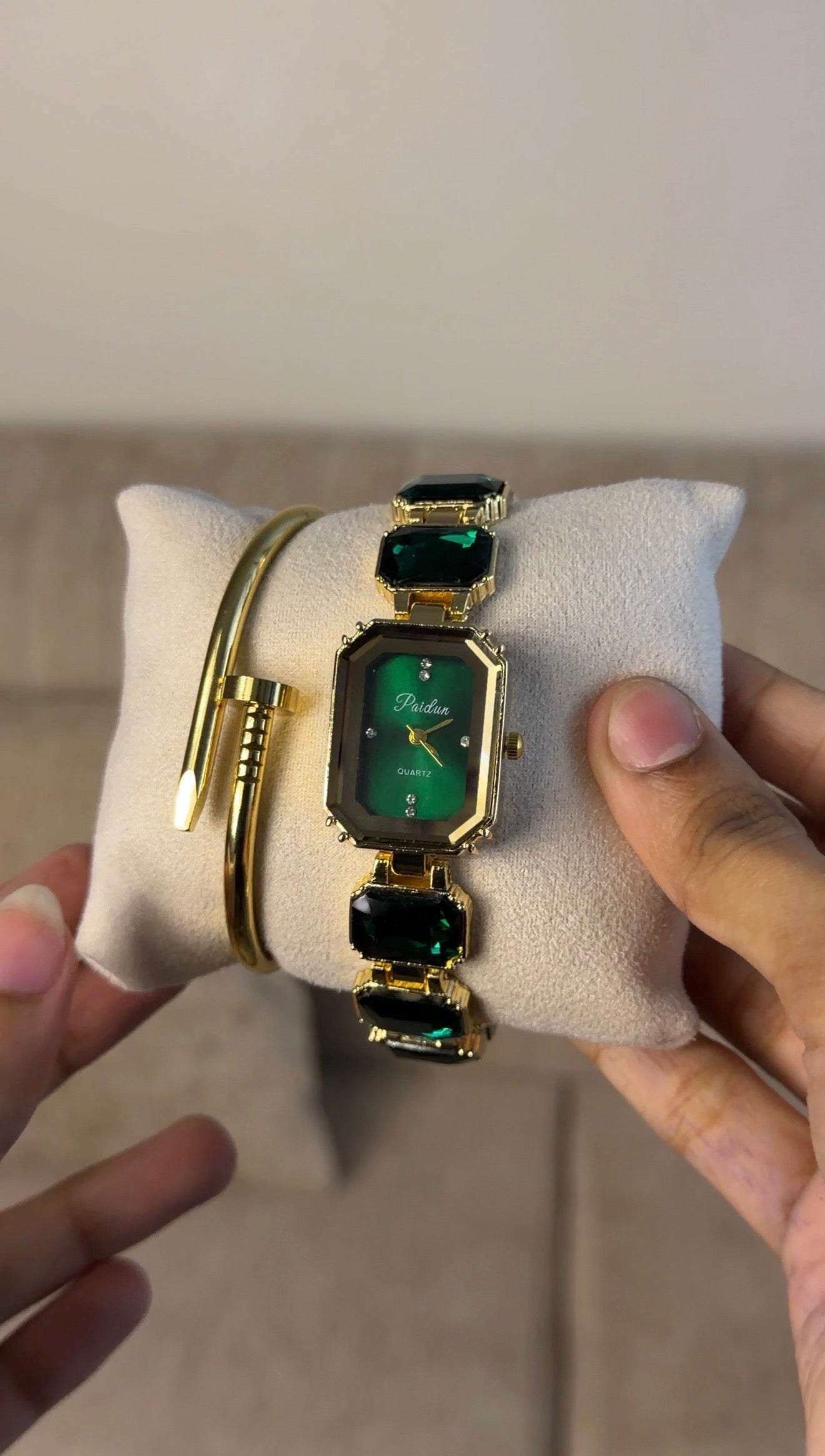 Green Emerald Cut + Clover Bracelet (Free)+ Mystery Ring(Free)
