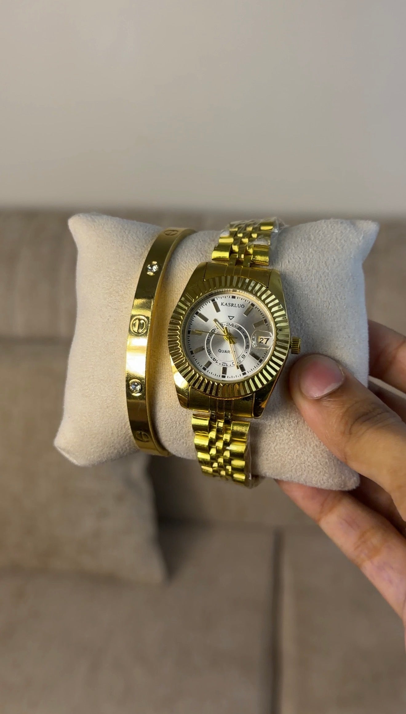 KASRLUO Gold + Clover Bracelet (Free)+ Mystery Ring(Free)