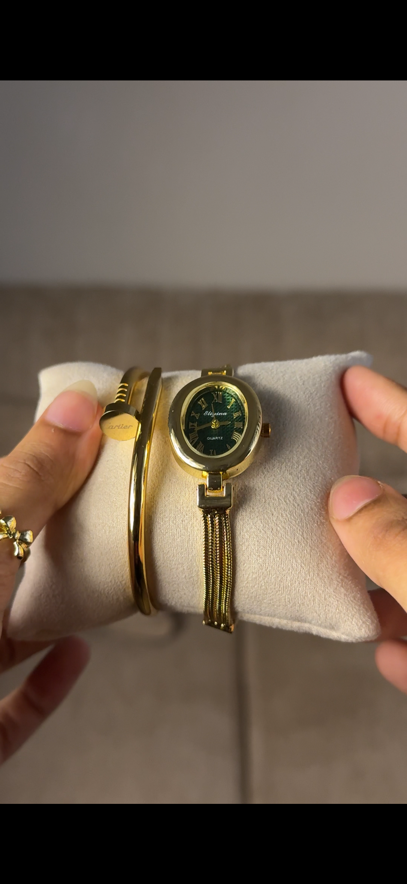Eliyina Black Oval + Cartier Love Bracelet (Free)