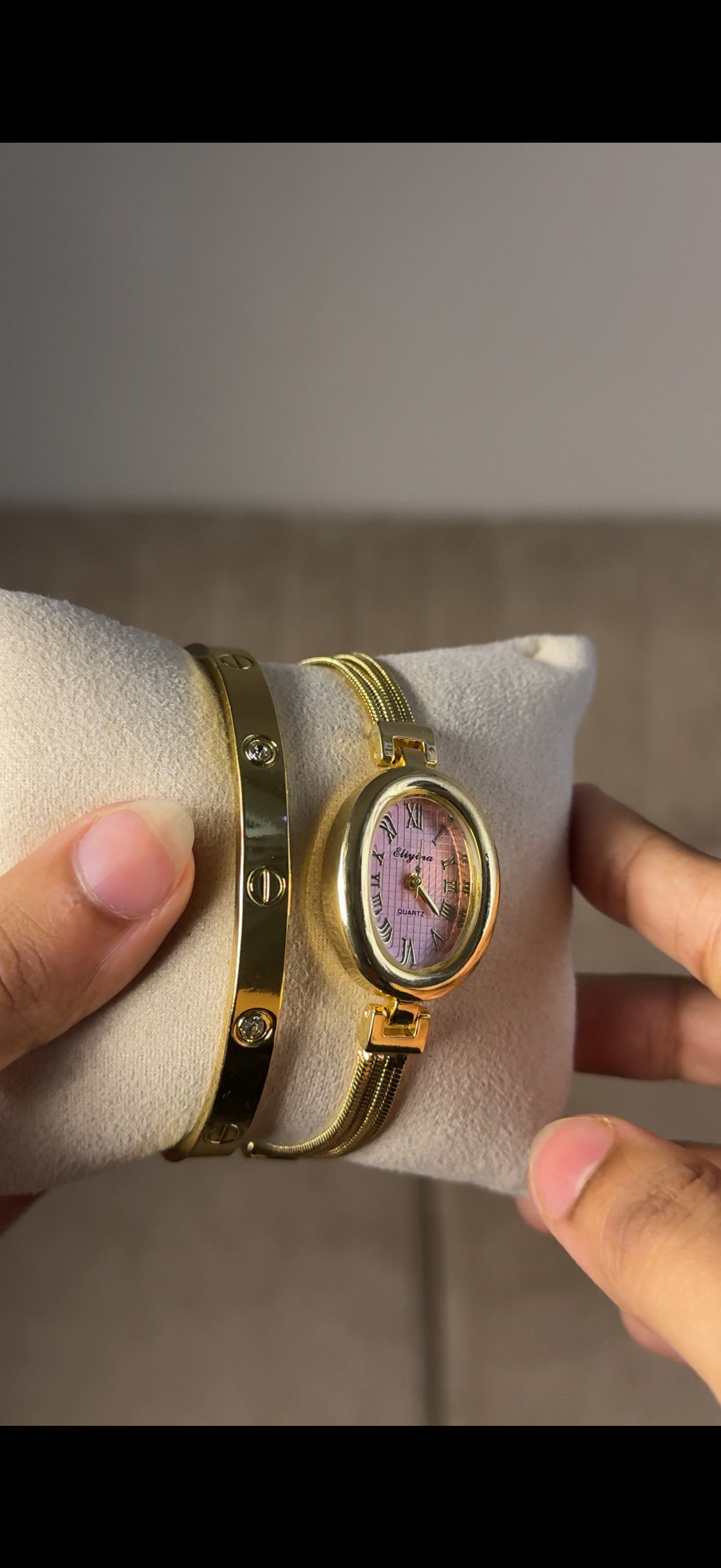 Eliyina Pink oval + Cartier Love Bracelet (Free)