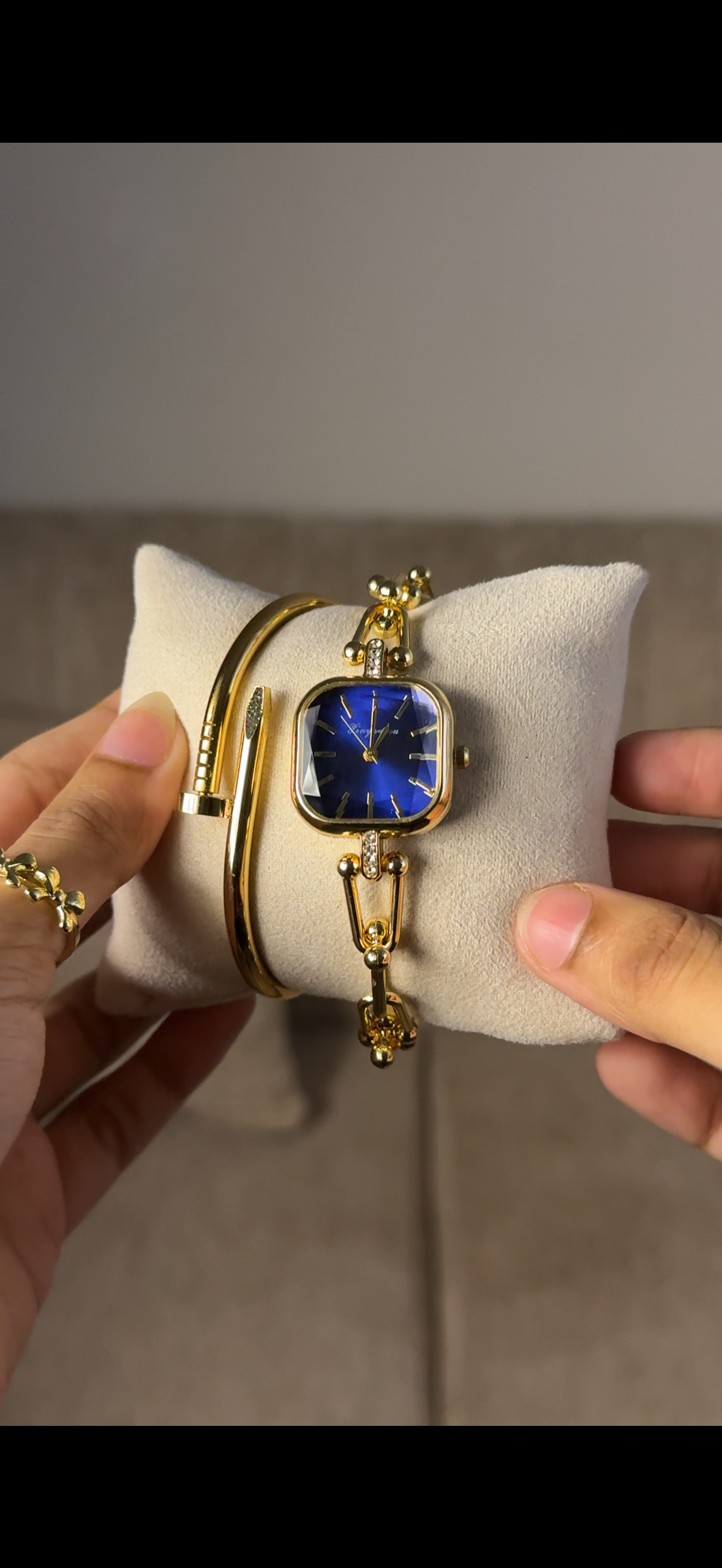 Eliyina Sqaure Full Dial  Blue + Cartier Love Bracelet (Free)