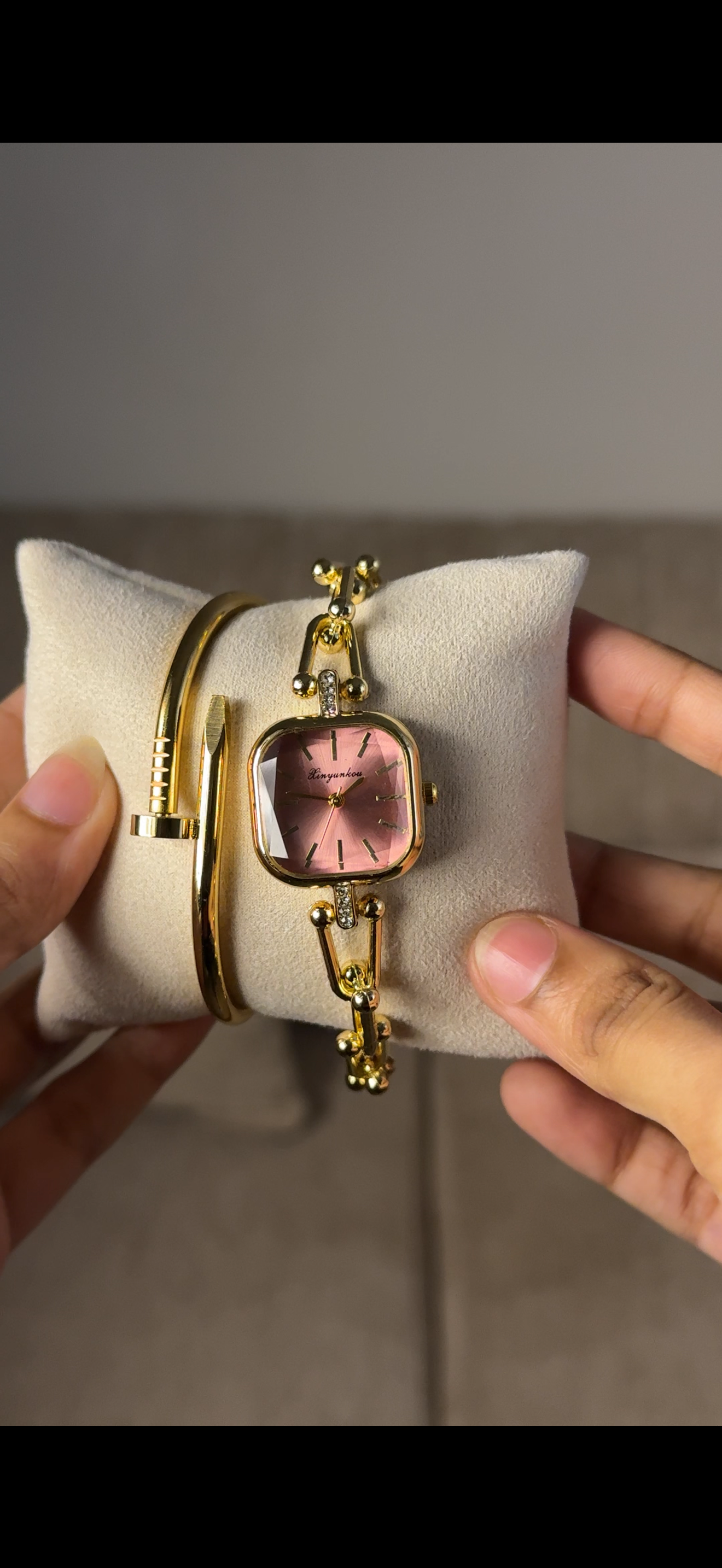 Eliyina Sqaure Full Dial Majenda + Clover Bracelet (Free) + Mystery Ring (Free)