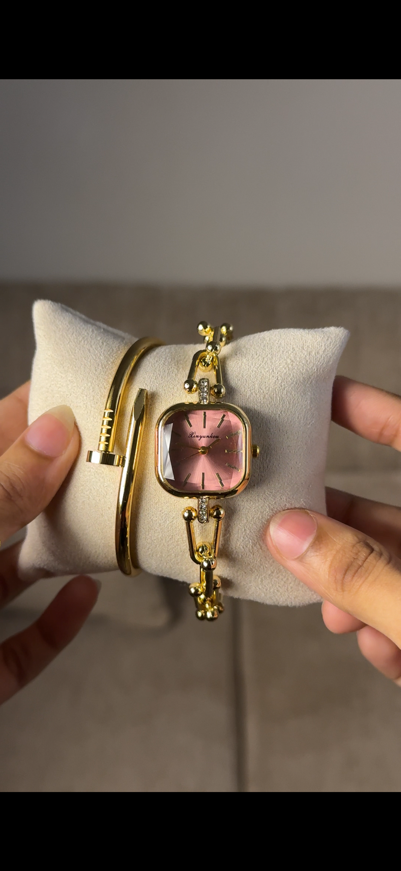 Eliyina Sqaure Full Dial Majenda + Clover Bracelet (Free) + Mystery Ring (Free)