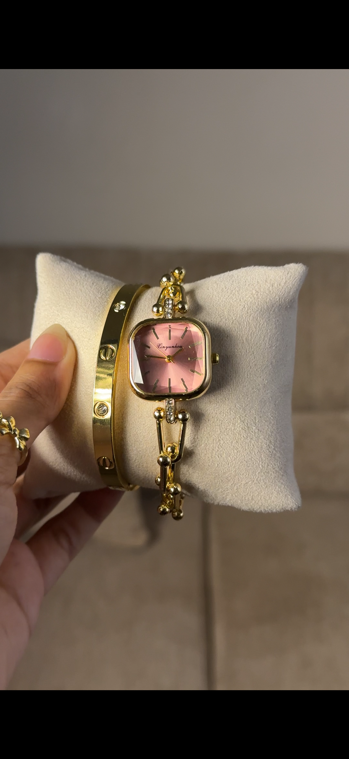 Eliyina Sqaure Full Dial Majenda + Clover Bracelet (Free) + Mystery Ring (Free)