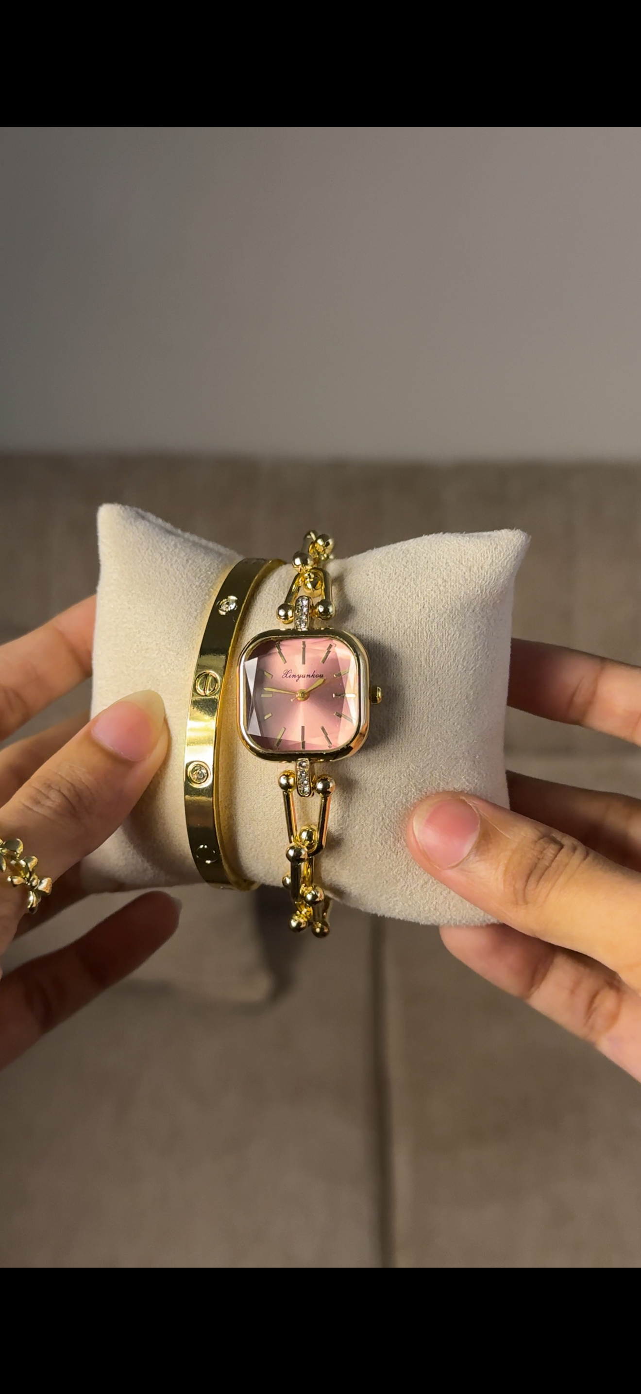 Eliyina Sqaure Full Dial Baby Pink + Clover Bracelet (Free) + Mystery Ring (Free)